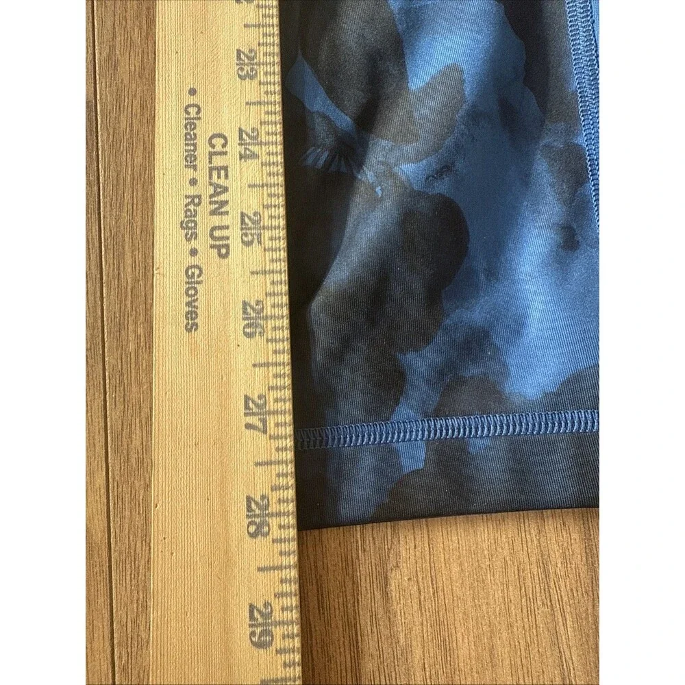 Lululemon Blue Black Floral Cropped‎ Women's Activewear Leggings Straight Leg